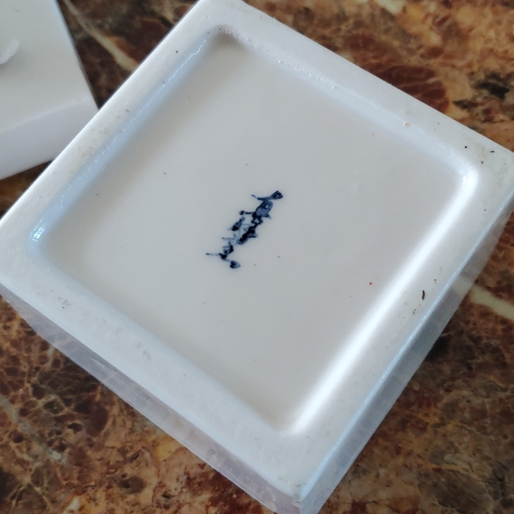 Ceramic Shell box - Picture 3 of 6